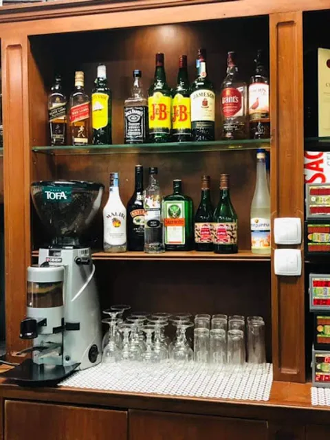 BALABUSHKA SPORTS BAR