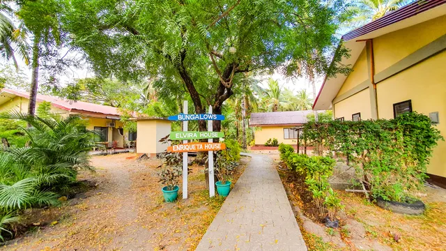 Sablayan Adventure Camp Dive Shop