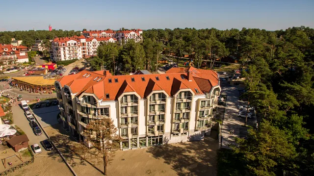 Hotel White – Krynica Morska