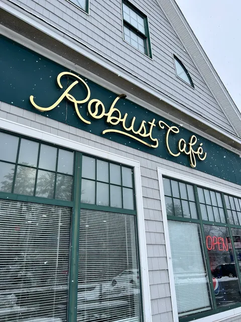 Robust Cafe - Central Street