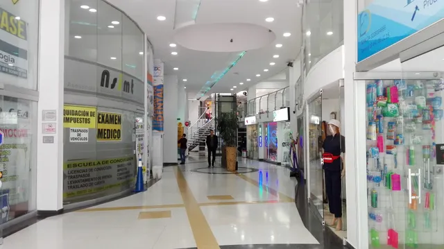 Bulevar 42 Plaza Comercial