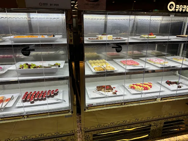 쿠우쿠우 골드 강동점