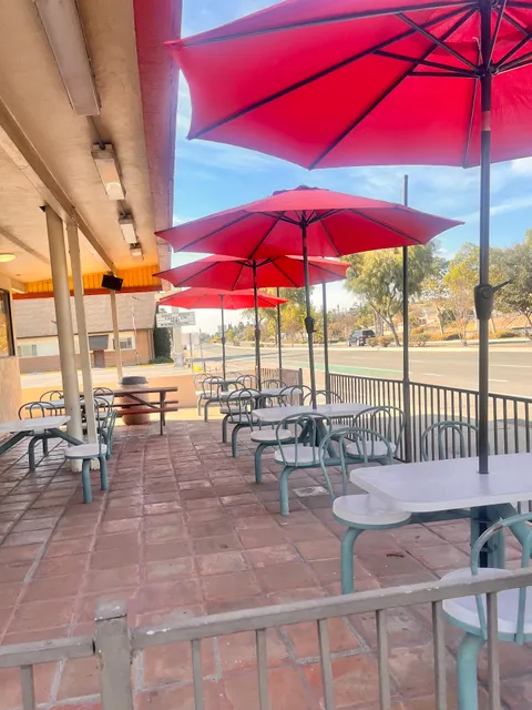 CALI MEX COCINA & CATERING