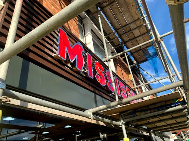 Mississippi chicken and pizza