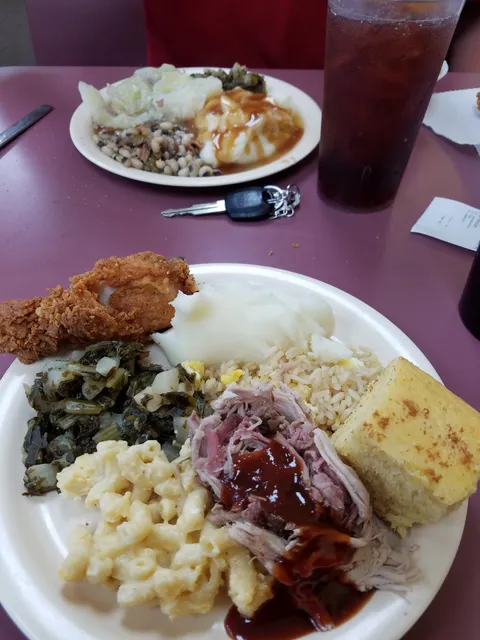 Somsri's International Restaurant