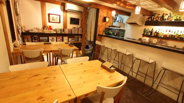 カフェ アリビオ