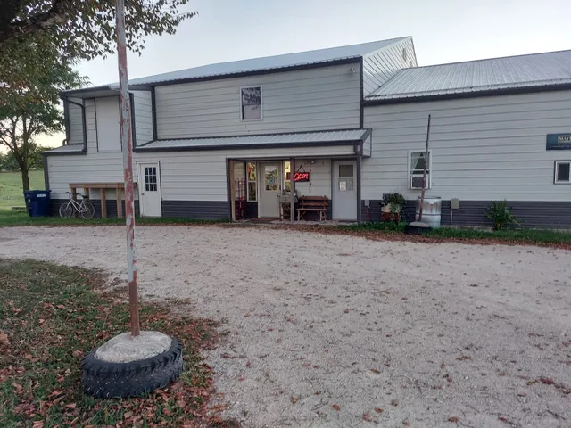 Pleasant Valley Quilts & Appliance