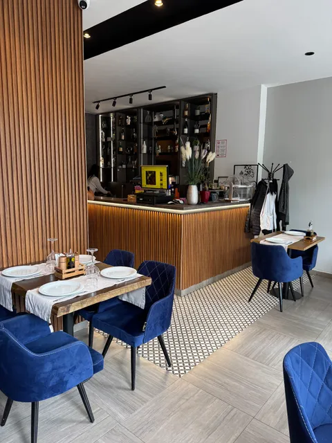 COLOSSEO RESTAURANT & PIZZA