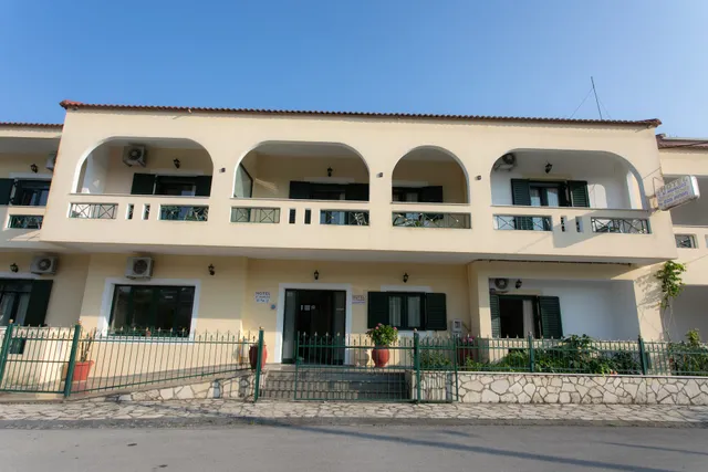 Hotel Agios Athanasios