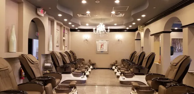 Park West Nail & Spa