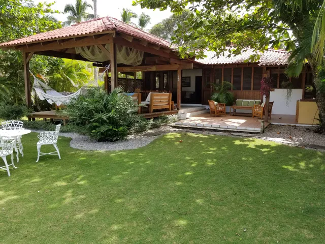 Villa Las Acacias, Portillo