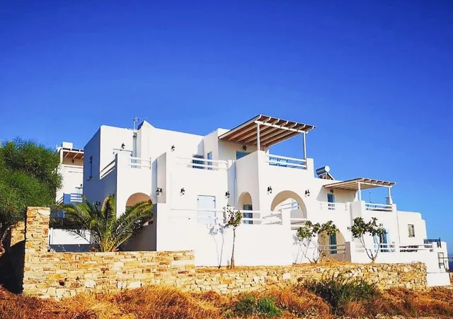Antiparos luxury apartments