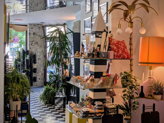 Kitchen & Coffee House – Katzenauge