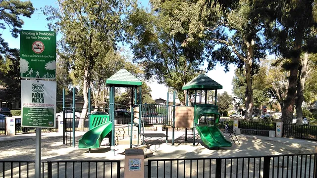 Los Altos Plaza Playground