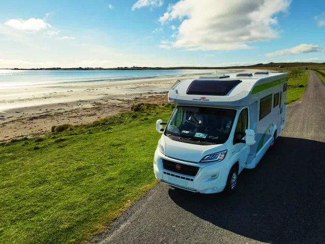 LandCruise Motorhome & Campervan Hire