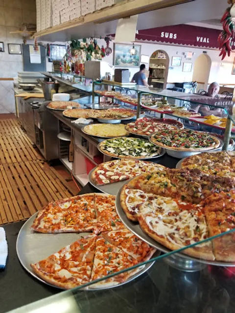 Mama's Gourmet Pizza