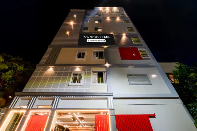 Townhouse Oak Premier Raidurg Bio Diversity Park