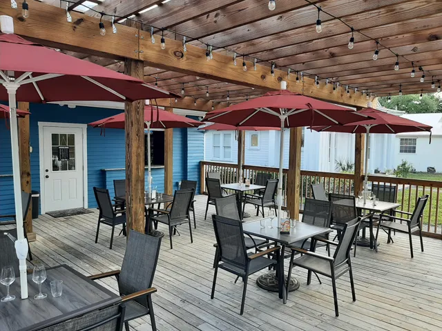 Bluebird Bistro & Wine Bar