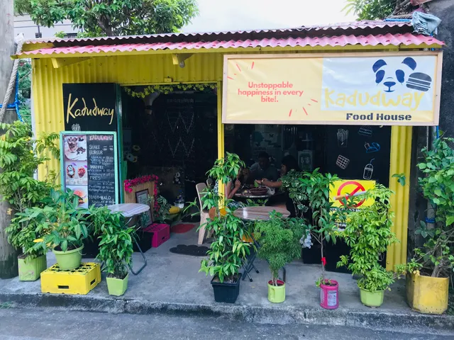 Kadudway Café