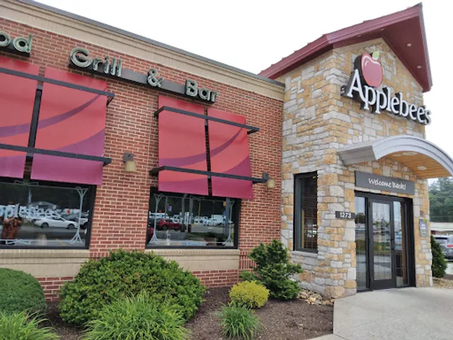 Applebee's Grill + Bar