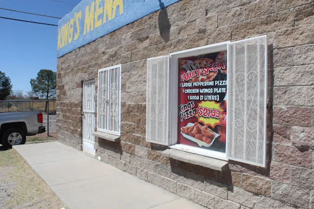 King's Mena Pizza