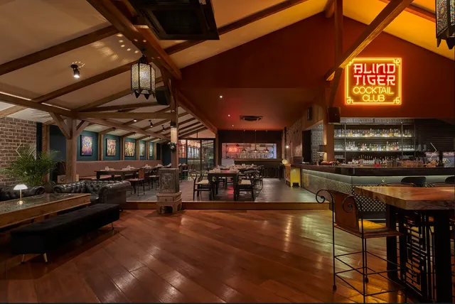 Nomad - Middle Eastern Kitchen & Cocktails