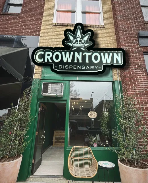 Crowntown Dispensary - Salisbury