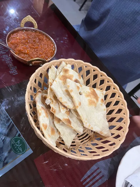 Marhaba Halal Restaurant