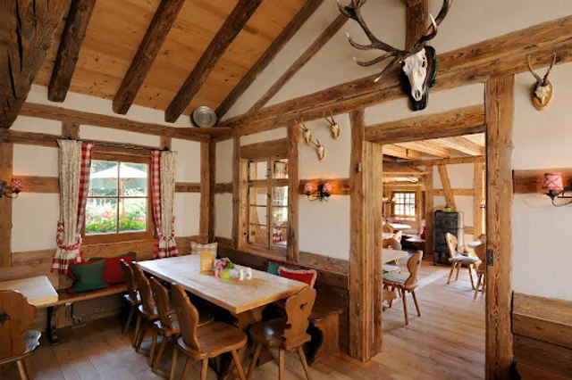 Wanderhütte Sattelei - Hotel Bareiss GmbH