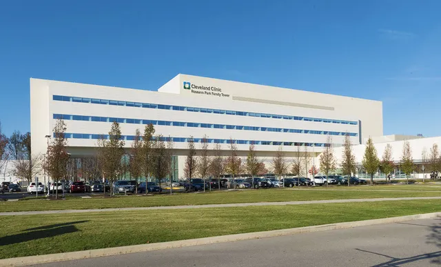 Cleveland Clinic - Avon Hospital at Richard E. Jacobs Campus