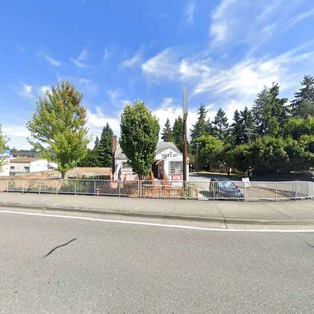 Edmonds Smoke and Gift