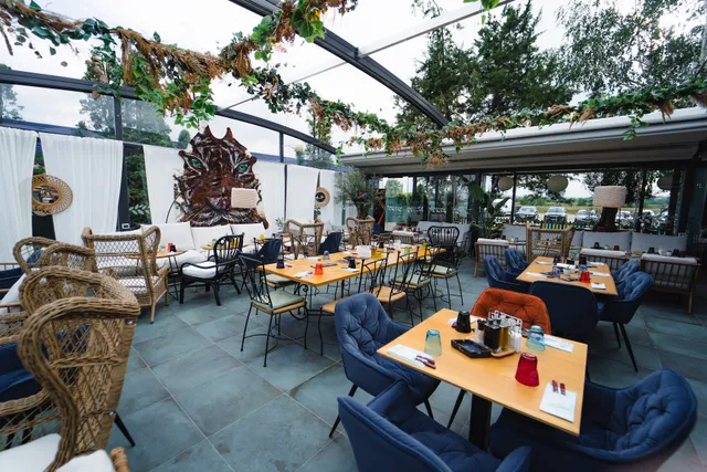 Restaurant Piazzetta Bacau