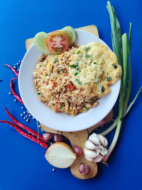 Nasi Goreng Rempah & Ayam Rempah Towan