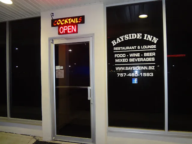 Bayside Inn Restaurant & Lounge is now GOOD MUGS Bar & Grill