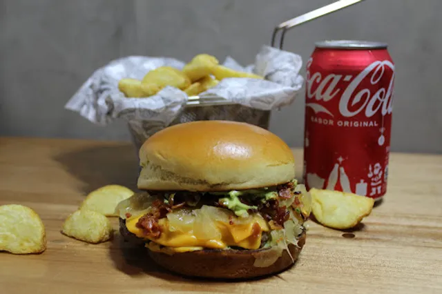Hamburgueria Artesanal na Moóca | Foodie Burguer- Incrível sabor do hambúrguer - o melhor avaliado na região