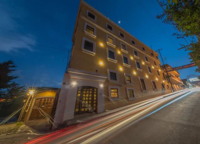 Hotel Mezzanine San Marcos