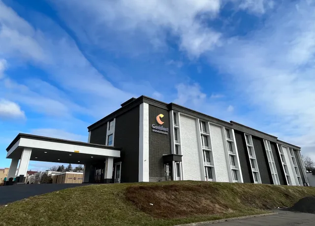Comfort Inn & Suites Johnson City - Binghamton