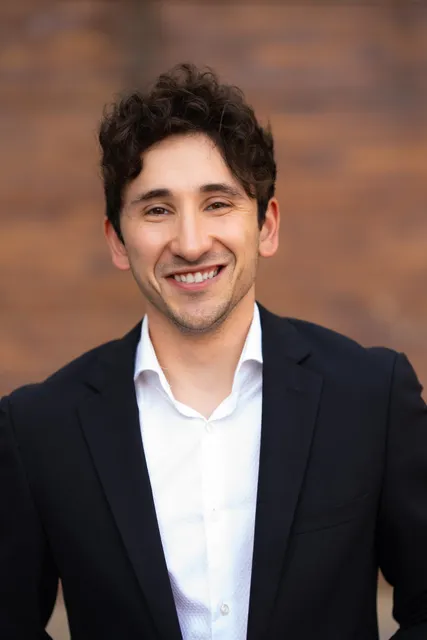 Ascend Regenerative Medicine - Manhasset: Dr. Ben Klyachman, DO, Dr. Manish Mammen, MD