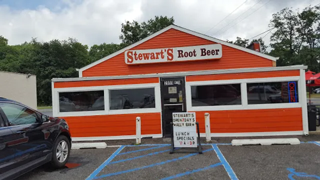 Stewart's Root Beer