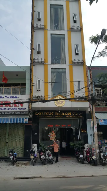 Golden Beach Hotel