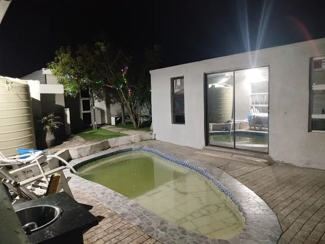 HIGH VIEW ACCOMMODATION