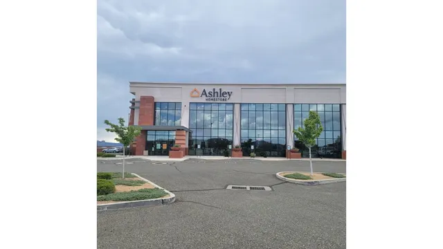 Ashley Store