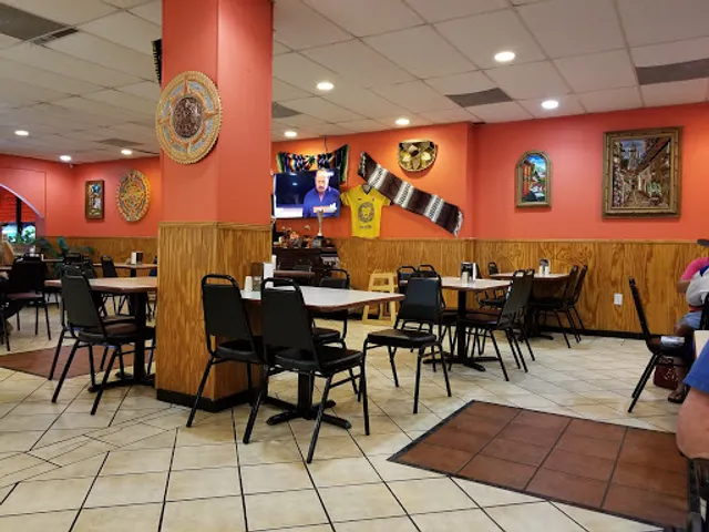 Azteca Grill