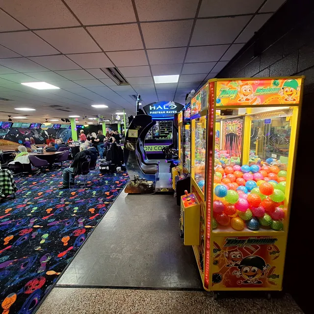 Apollo 3 Bowling Center