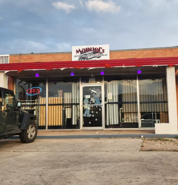 Manuel's retros video games & collectibles
