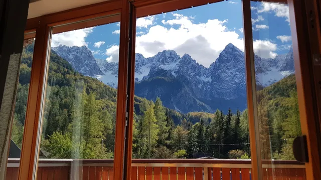 Mountain peaks Apartments