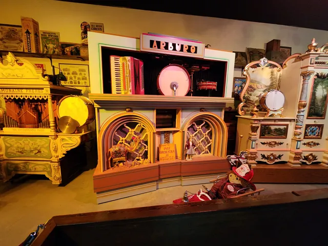 Ted's Musical Marvels