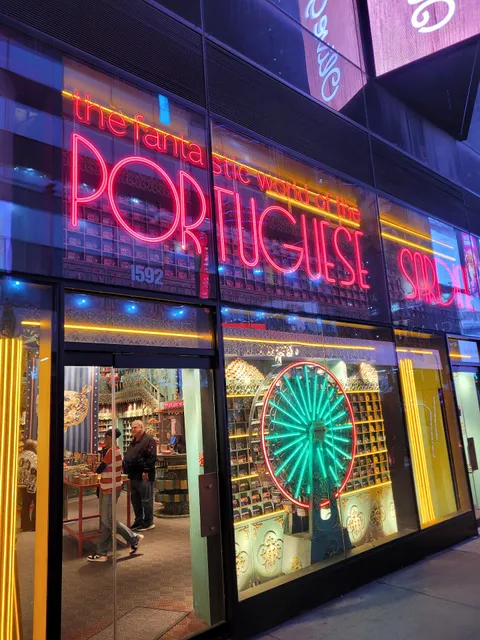 The Fantastic World of the Portuguese Sardine