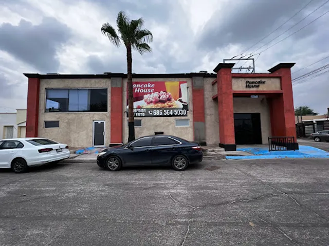 Bacon Republic Periférico