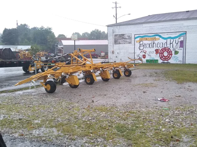 Brodhead Farm Equipment